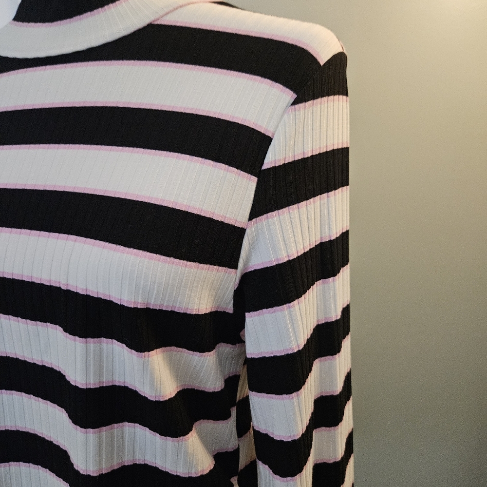 Juicy Couture Striped Black and White Women's Top Size XL New With Tags - Picture 9 of 14